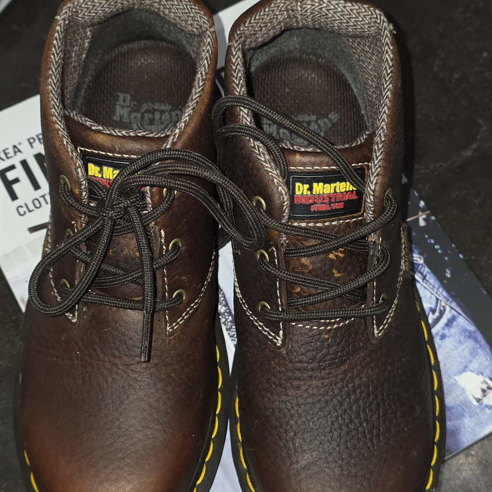 Dr. Martens Women's Brown Leather SAFETY Boots - Picture 15 of 15